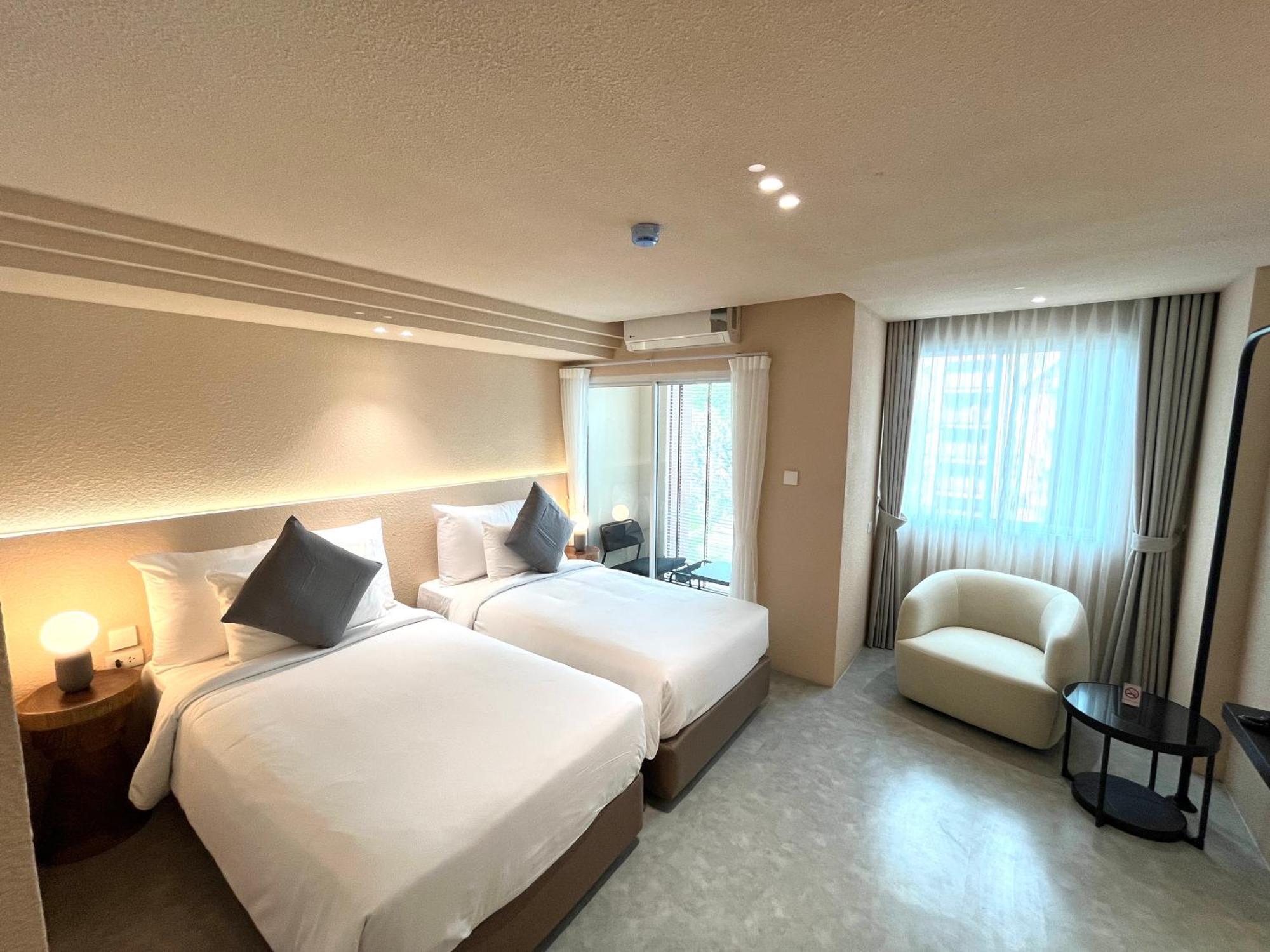 Mai Hotel 치앙마이 외부 사진