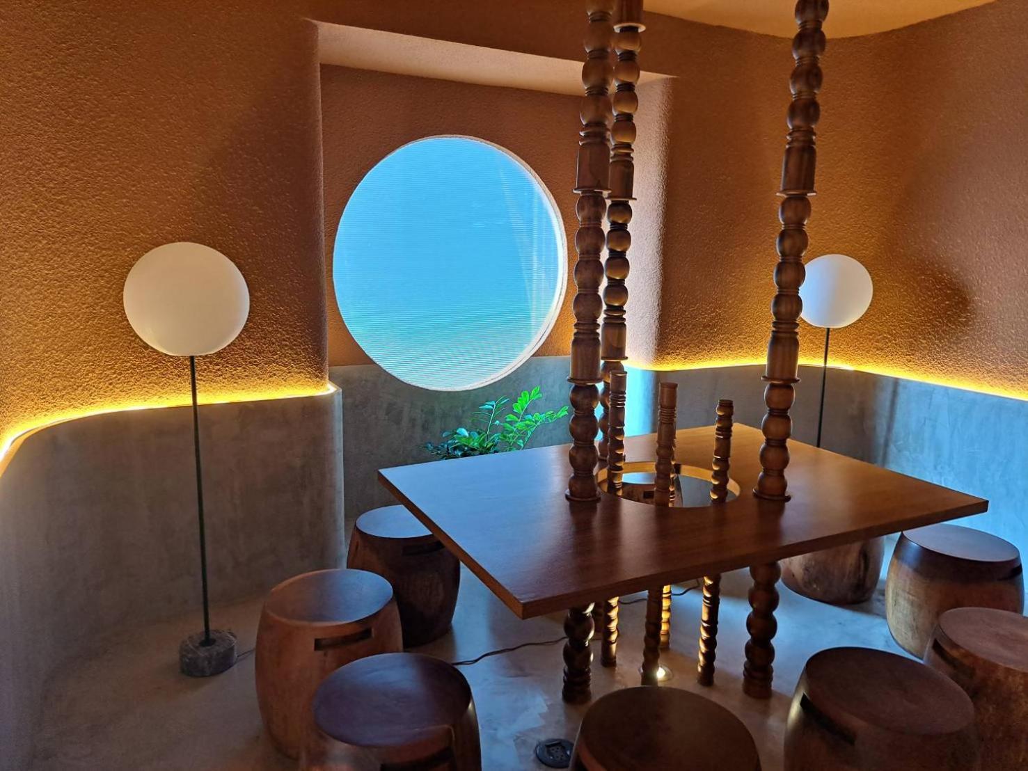 Mai Hotel 치앙마이 외부 사진
