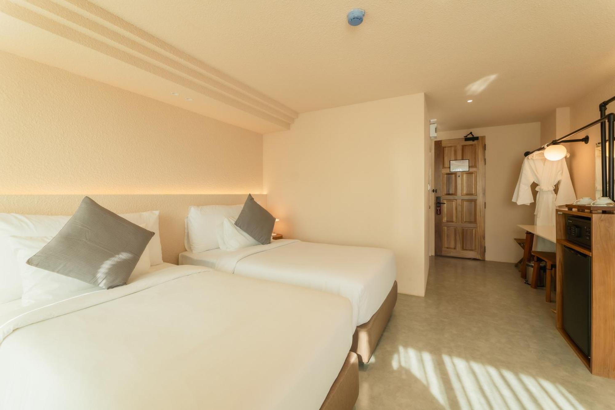 Mai Hotel 치앙마이 외부 사진