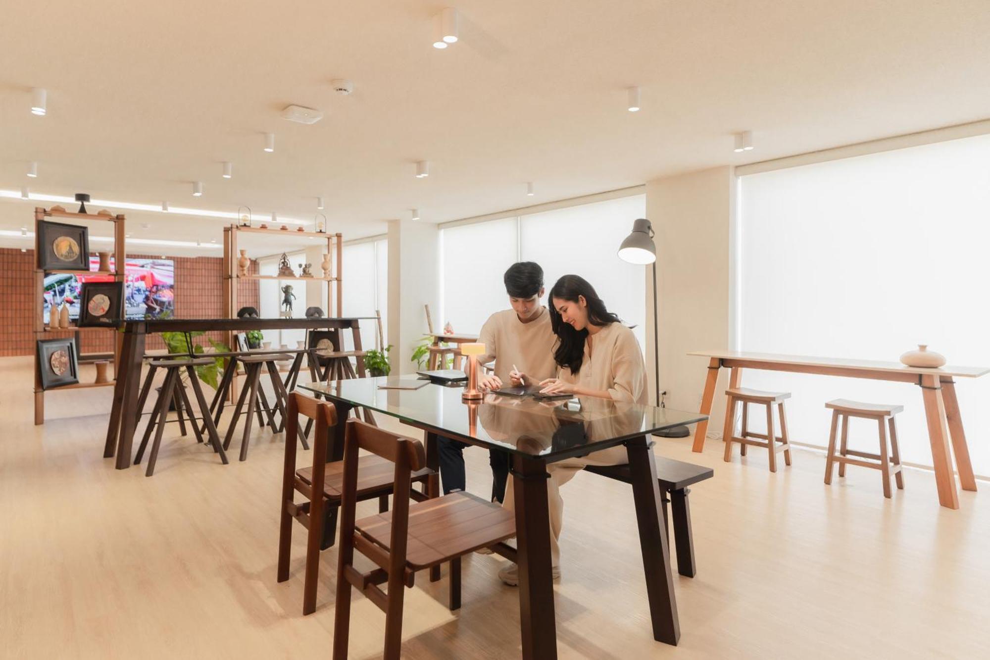 Mai Hotel 치앙마이 외부 사진